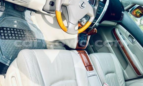 Ra Àlòkù Lexus RX 330 Silver Ọkọ̀ in Abomey Calavi ni Benin Ra Àlòkù Lexus RX 330 Silver Ọkọ̀ in Abomey Calavi ni Benin