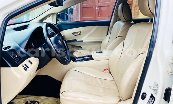 Acheter Occasion Voiture Toyota Venza Blanc à Cotonou, Benin Acheter Occasion Voiture Toyota Venza Blanc à Cotonou, Benin