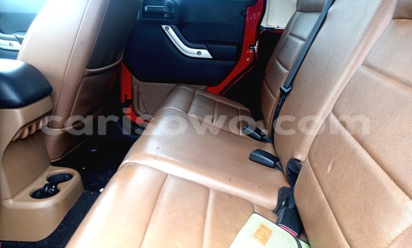 Ra Àlòkù Jeep Wrangler Red Ọkọ̀ in Cotonou ni Benin Ra Àlòkù Jeep Wrangler Red Ọkọ̀ in Cotonou ni Benin