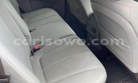 Ra Àlòkù Hyundai Santa Fe Silver Ọkọ̀ in Abomey Calavi ni Benin Ra Àlòkù Hyundai Santa Fe Silver Ọkọ̀ in Abomey Calavi ni Benin