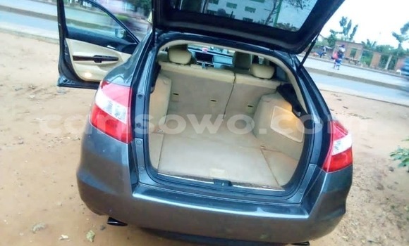 Ra Àlòkù Honda Crosstour Miiran Ọkọ̀ in Abomey Calavi ni Benin Ra Àlòkù Honda Crosstour Miiran Ọkọ̀ in Abomey Calavi ni Benin