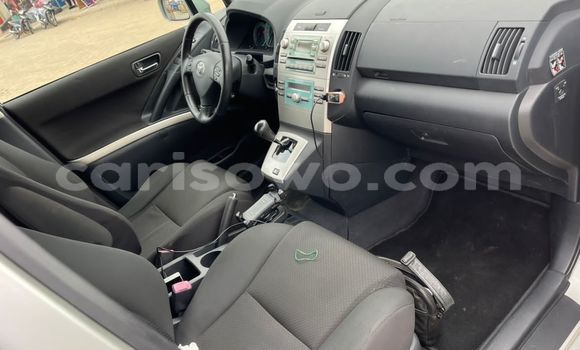 Ra Àlòkù Toyota Corolla Verso Silver Ọkọ̀ in Abomey Calavi ni Benin Ra Àlòkù Toyota Corolla Verso Silver Ọkọ̀ in Abomey Calavi ni Benin