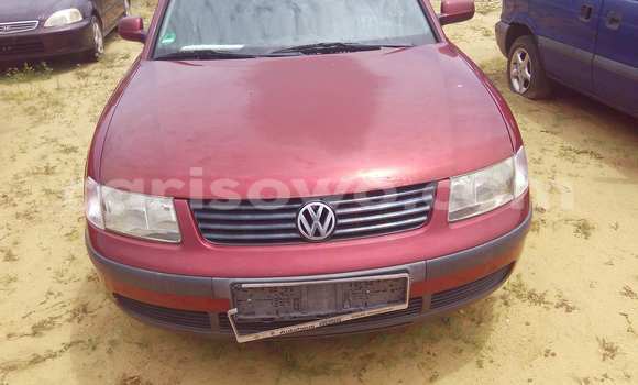 Buy Used Volkswagen Passat Red Car in Porto Novo in Benign Buy Used Volkswagen Passat Red Car in Porto Novo in Benign