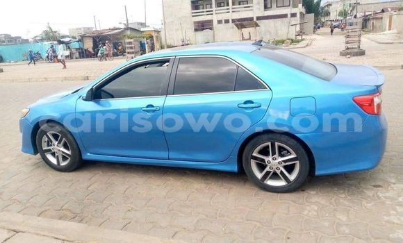Buy Used Toyota Camry Blue Car in Abomey Calavi in Benign Buy Used Toyota Camry Blue Car in Abomey Calavi in Benign