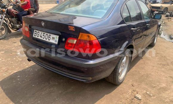 Acheter Occasion Voiture BMW 2-Series Bleu à Abomey Calavi, Benin Acheter Occasion Voiture BMW 2-Series Bleu à Abomey Calavi, Benin