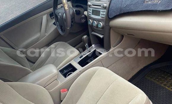 Acheter Occasion Voiture Toyota Camry Rouge à Abomey Calavi, Benin Acheter Occasion Voiture Toyota Camry Rouge à Abomey Calavi, Benin