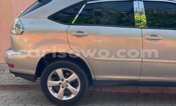 Buy Used Lexus RX 330 Silver Car in Abomey Calavi in Benign Buy Used Lexus RX 330 Silver Car in Abomey Calavi in Benign
