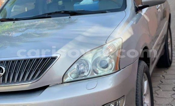 Buy Used Lexus RX 330 Silver Car in Abomey Calavi in Benign Buy Used Lexus RX 330 Silver Car in Abomey Calavi in Benign