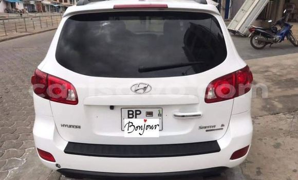 Buy Used Hyundai Santa Fe White Car in Abomey Calavi in Benign Buy Used Hyundai Santa Fe White Car in Abomey Calavi in Benign