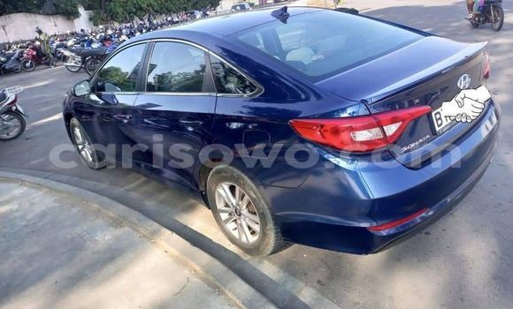Ra Àlòkù Hyundai Sonata Blue Ọkọ̀ in Cotonou ni Benin