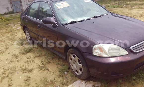Sayi Na hannu Honda Civic Black Mota in Porto Novo a Benin Sayi Na hannu Honda Civic Black Mota in Porto Novo a Benin