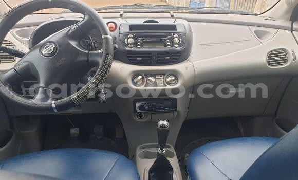 Acheter Occasion Voiture Nissan Almera Tino Bleu à Cotonou, Benin Acheter Occasion Voiture Nissan Almera Tino Bleu à Cotonou, Benin