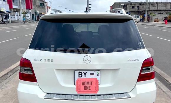 Acheter Neuf Voiture Mercedes-Benz GLK–Class Blanc à Cotonou, Benin Acheter Neuf Voiture Mercedes-Benz GLK–Class Blanc à Cotonou, Benin
