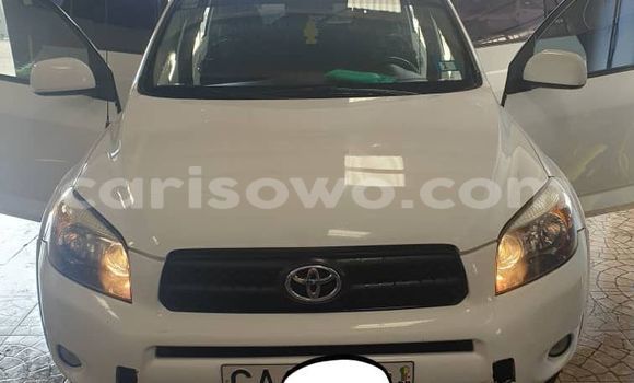 Ra Àlòkù Toyota RAV4 Miiran Ọkọ̀ in Cotonou ni Benin Ra Àlòkù Toyota RAV4 Miiran Ọkọ̀ in Cotonou ni Benin