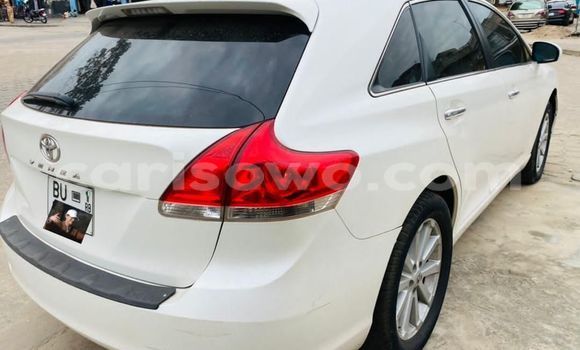 Ra Àlòkù Toyota Venza funfun Ọkọ̀ in Abomey Calavi ni Benin Ra Àlòkù Toyota Venza funfun Ọkọ̀ in Abomey Calavi ni Benin