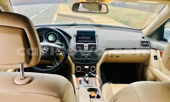 Acheter Occasion Voiture Mercedes-Benz C–Class Blanc à Cotonou, Benin Acheter Occasion Voiture Mercedes-Benz C–Class Blanc à Cotonou, Benin