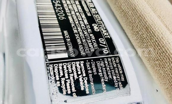 Acheter Occasion Voiture Mercedes-Benz C–Class Blanc à Cotonou, Benin Acheter Occasion Voiture Mercedes-Benz C–Class Blanc à Cotonou, Benin