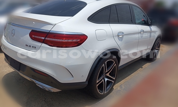 Sayi Na hannu Mercedes-Benz GLE White Mota in Cotonou a Benin Sayi Na hannu Mercedes-Benz GLE White Mota in Cotonou a Benin