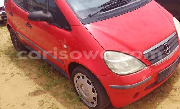 Sayi Na hannu Mercedes-Benz A–Class Red Mota in Porto Novo a Benin Sayi Na hannu Mercedes-Benz A–Class Red Mota in Porto Novo a Benin