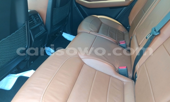 Sayi Na hannu Mercedes-Benz GLE White Mota in Cotonou a Benin Sayi Na hannu Mercedes-Benz GLE White Mota in Cotonou a Benin