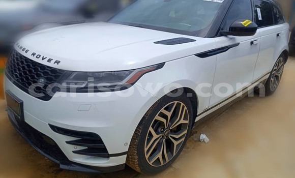 Ra Àlòkù Land Rover Range Rover Velar funfun Ọkọ̀ in Cotonou ni Benin