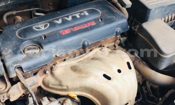 Ra Àlòkù Toyota Camry funfun Ọkọ̀ in Cotonou ni Benin Ra Àlòkù Toyota Camry funfun Ọkọ̀ in Cotonou ni Benin