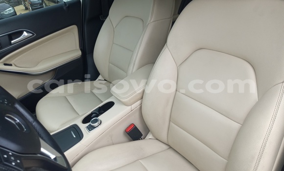 Acheter Occasion Voiture Mercedes-Benz GLA-klasse Blanc à Cotonou, Benin Acheter Occasion Voiture Mercedes-Benz GLA-klasse Blanc à Cotonou, Benin