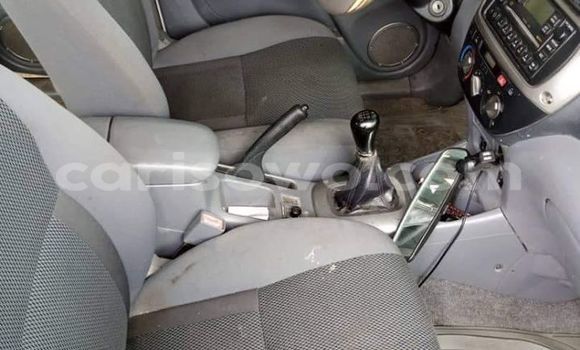 Acheter Occasion Voiture Toyota RAV4 Blanc à Cotonou, Benin Acheter Occasion Voiture Toyota RAV4 Blanc à Cotonou, Benin