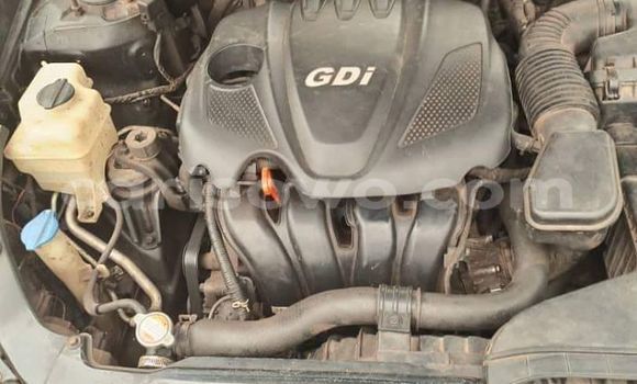 Acheter Occasion Voiture Hyundai Sonata Noir à Cotonou, Benin Acheter Occasion Voiture Hyundai Sonata Noir à Cotonou, Benin