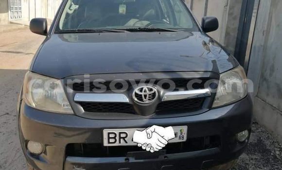 Ra Àlòkù Toyota Hilux Black Ọkọ̀ in Cotonou ni Benin