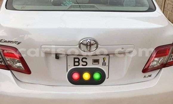 Acheter Occasion Voiture Toyota Camry Blanc à Cotonou, Benin Acheter Occasion Voiture Toyota Camry Blanc à Cotonou, Benin