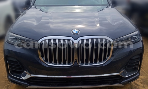 Acheter Occasion Voiture BMW X7 Gris à Cotonou, Benin Acheter Occasion Voiture BMW X7 Gris à Cotonou, Benin
