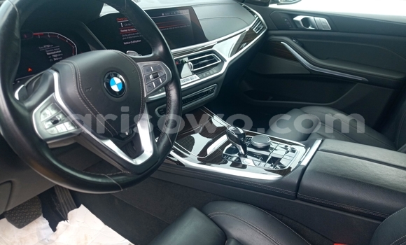 Ra Àlòkù BMW X7 Silver Ọkọ̀ in Cotonou ni Benin Ra Àlòkù BMW X7 Silver Ọkọ̀ in Cotonou ni Benin