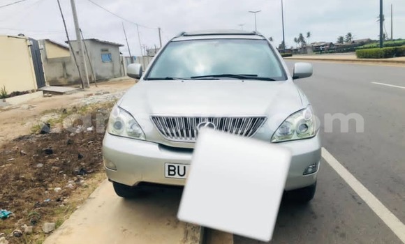 Ra Àlòkù Lexus RX 330 Silver Ọkọ̀ in Abomey Calavi ni Benin