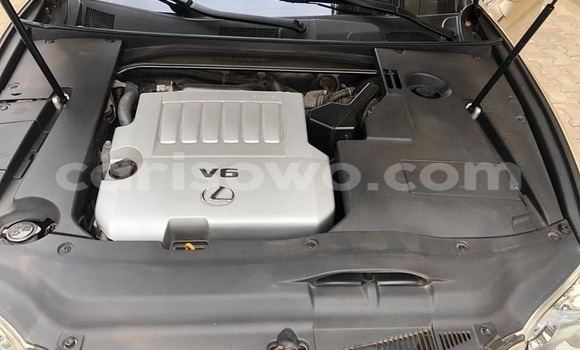 Acheter Occasion Voiture Lexus ES Marron à Cotonou, Benin Acheter Occasion Voiture Lexus ES Marron à Cotonou, Benin