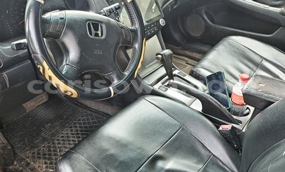 Acheter Occasion Voiture Honda Accord Blanc à Cotonou, Benin Acheter Occasion Voiture Honda Accord Blanc à Cotonou, Benin