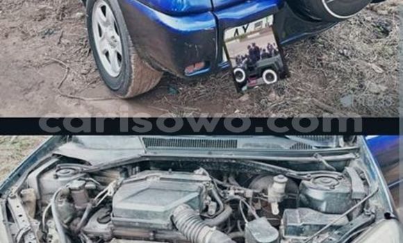 Acheter Occasion Voiture Toyota RAV4 Bleu à Cotonou, Benin Acheter Occasion Voiture Toyota RAV4 Bleu à Cotonou, Benin