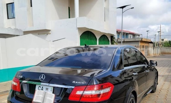 Acheter Occasion Voiture Mercedes-Benz E-Classe Noir à Cotonou, Benin Acheter Occasion Voiture Mercedes-Benz E-Classe Noir à Cotonou, Benin