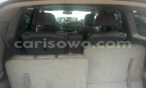 Acheter Occasion Voiture Toyota Highlander Blanc à Cotonou, Benin Acheter Occasion Voiture Toyota Highlander Blanc à Cotonou, Benin