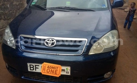 Acheter Occasion Voiture Toyota Avensis Verso Noir à Cotonou, Benin Acheter Occasion Voiture Toyota Avensis Verso Noir à Cotonou, Benin