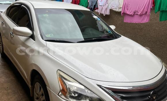 Sayi Na hannu Nissan Altima White Mota in Cotonou a Benin Sayi Na hannu Nissan Altima White Mota in Cotonou a Benin