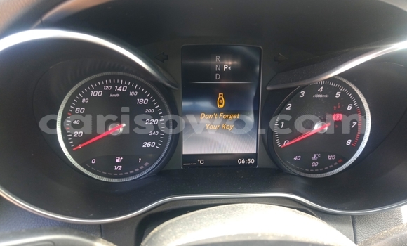 Acheter Occasion Voiture Mercedes-Benz C–Class Noir à Cotonou, Benin Acheter Occasion Voiture Mercedes-Benz C–Class Noir à Cotonou, Benin