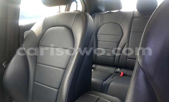 Acheter Occasion Voiture Mercedes-Benz C–Class Noir à Cotonou, Benin Acheter Occasion Voiture Mercedes-Benz C–Class Noir à Cotonou, Benin