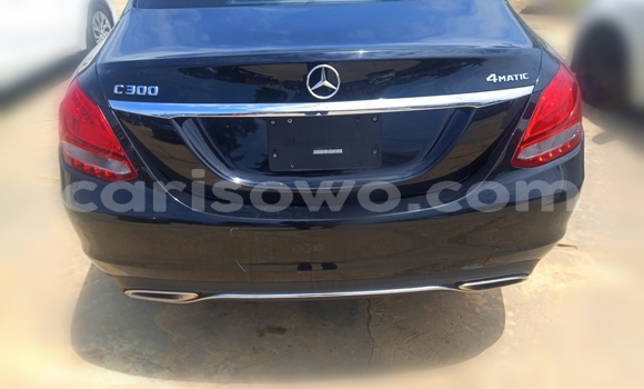 Acheter Occasion Voiture Mercedes-Benz C–Class Noir à Cotonou, Benin Acheter Occasion Voiture Mercedes-Benz C–Class Noir à Cotonou, Benin