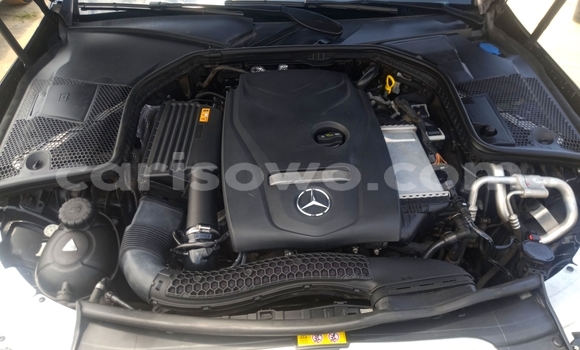 Acheter Occasion Voiture Mercedes-Benz C–Class Noir à Cotonou, Benin Acheter Occasion Voiture Mercedes-Benz C–Class Noir à Cotonou, Benin