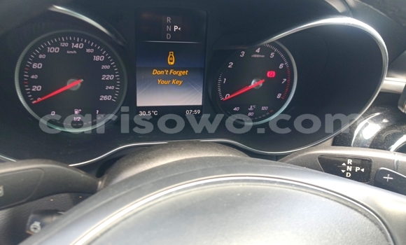 Acheter Occasion Voiture Mercedes-Benz C-klasse Blanc à Cotonou, Benin Acheter Occasion Voiture Mercedes-Benz C-klasse Blanc à Cotonou, Benin