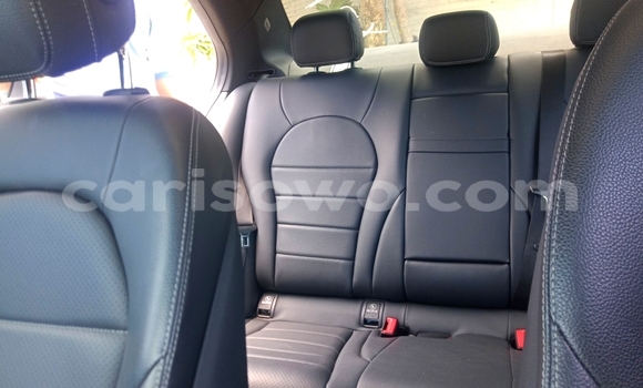 Acheter Occasion Voiture Mercedes-Benz C-klasse Blanc à Cotonou, Benin Acheter Occasion Voiture Mercedes-Benz C-klasse Blanc à Cotonou, Benin