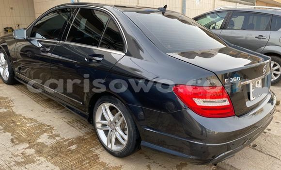 Acheter Occasion Voiture Mercedes-Benz C-Classe Noir à Cotonou, Benin Acheter Occasion Voiture Mercedes-Benz C-Classe Noir à Cotonou, Benin