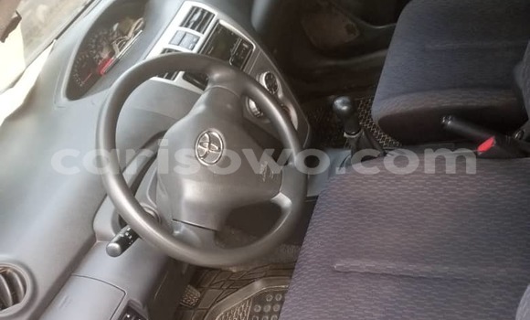 Acheter Occasion Voiture Toyota Yaris Noir à Cotonou, Benin Acheter Occasion Voiture Toyota Yaris Noir à Cotonou, Benin