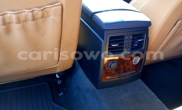 Sayi Na hannu BMW 5–Series Sauran Mota in Cotonou a Benin Sayi Na hannu BMW 5–Series Sauran Mota in Cotonou a Benin